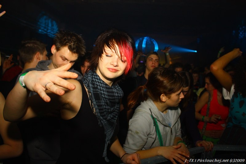 LET IT ROLL - Pátek 13. 3. 2009